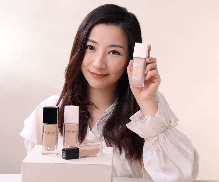 潮濕季節妝容大考驗！主編持妝必做4步驟 ＋ Dior 7大CP值高美妝及護膚品