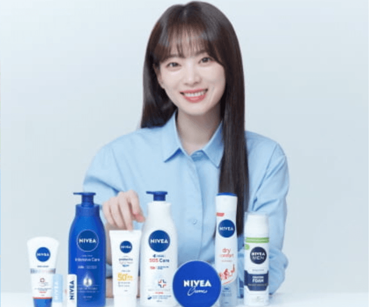韓國護膚保養新熱潮！寶藏級NIVEA「小藍罐」功效媲美專櫃 韓妹大推必知5大隱藏用法重拾水光肌 一罐全方位呵護！