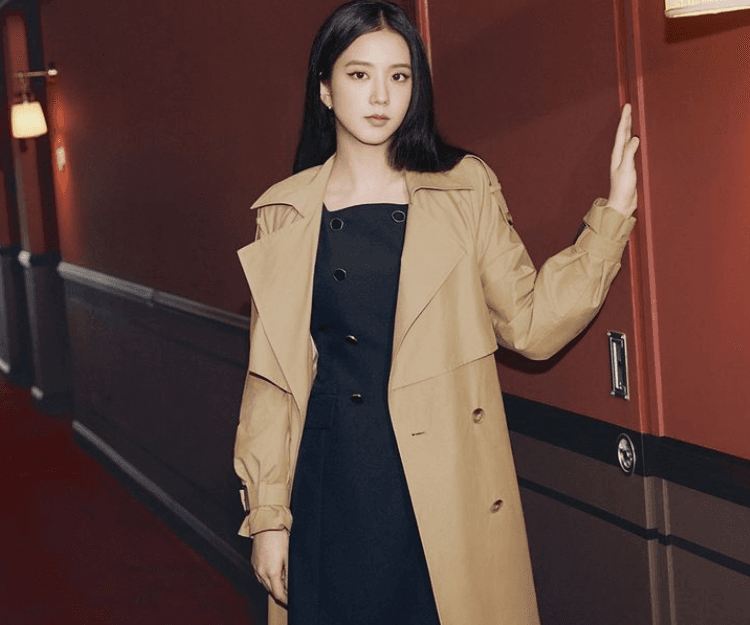 秋冬必備保暖又時尚乾濕褸！秀智、全智賢完美示範4大顯瘦乾濕褸穿搭：利用腰帶修腰、內穿XX顯高？